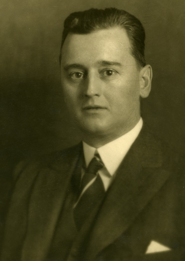 Victor Willard Cutting Jr.
